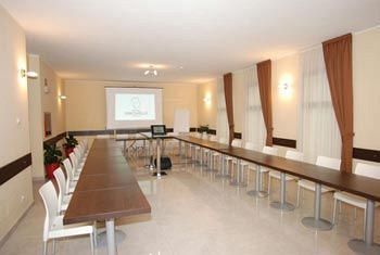 sala riunioni | Confidence Hotel Brescello