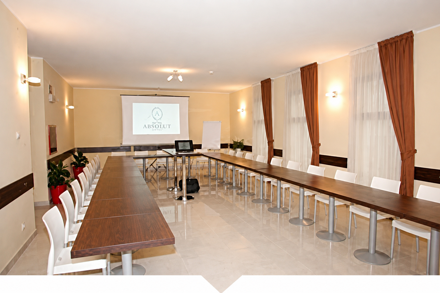 sala riunioni | Confidence Hotel Brescello